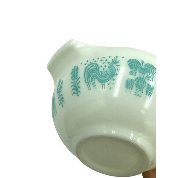 Pyrex 2.5QT Cinderella Mixing Bowl 443 Turquoise White REVERSE Amish Butterprint - Picture 3 of 10